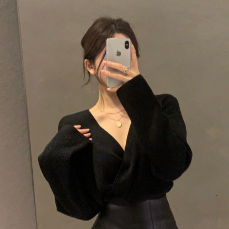 Women's T-Shirt Sexy Autumn Black T Shirt for Women Gentle Wild V Long Sleeve Y2k Top Korean Style Jumpers Pullovers Knitwear Shirts 230203, Apricot
Women's T-Shirt Sexy Autumn Black T Shirt for Women Gentle Wild V Long Sleeve Y2k Top Korean Style Jumpers Pullovers Knitwear Shirts 230203, Apricot