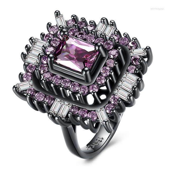 Wedding Rings Luxury Micro Pave Zircon Stone Designer Flower Ring Female Black Gun Color Romantic Women Bands Finger Drop Jewelry
Wedding Rings Luxury Micro Pave Zircon Stone Designer Flower Ring Female Black Gun Color Romantic Women Bands Finger Drop Jewelry
