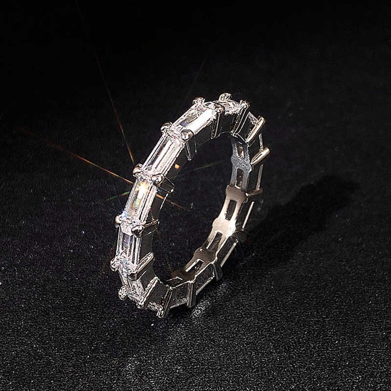 Solitaire Ring Simple Stylish Crystal Cubic Zirconia Promise for Women Dazzling Fashion Finger cessories Daily Wear Girls Jewelry Y2302