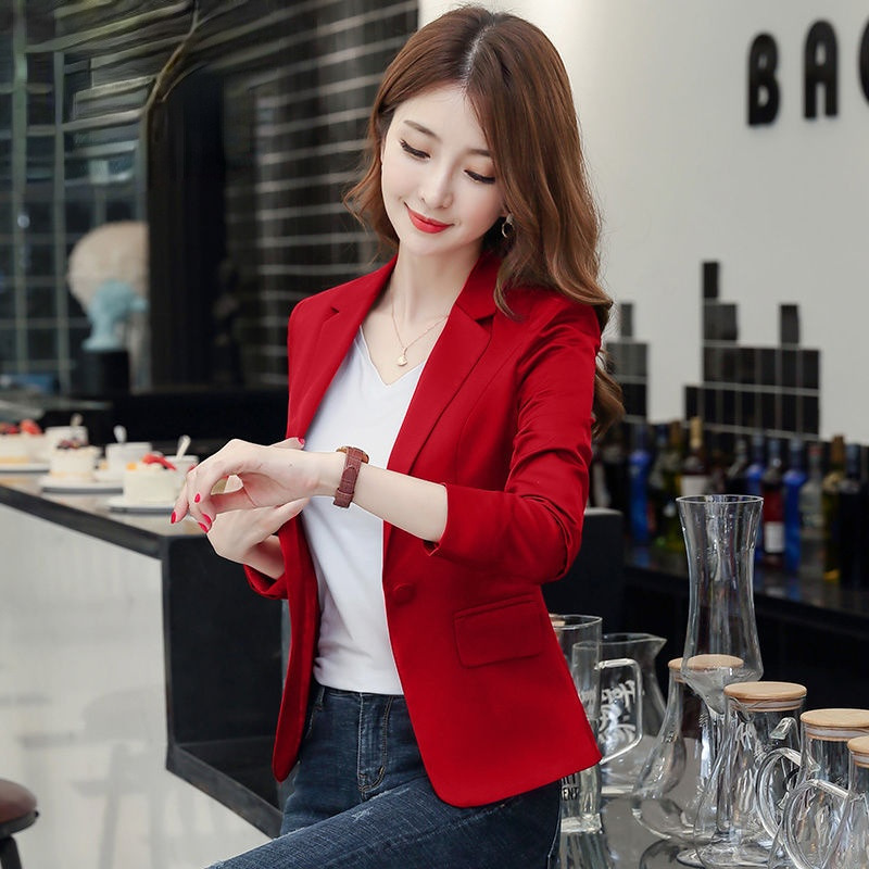 Women's Suits Blazers Red Blazer Women Long Sleeve Suit Jackets Femme Solid Black Single Button Coat Slim Fit Office Lady Female Top Fall 230203
Women's Suits Blazers Red Blazer Women Long Sleeve Suit Jackets Femme Solid Black Single Button Coat Slim Fit Office Lady Female Top Fall 230203