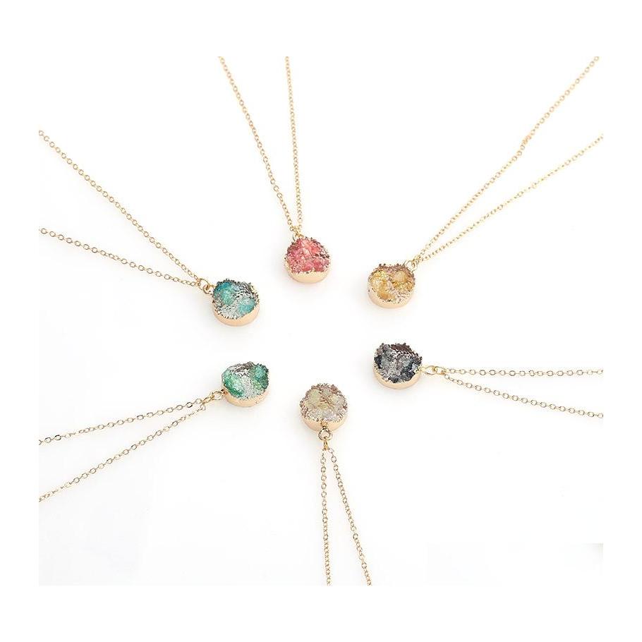 Pendant Necklaces Fashion Gold Chain Resin Druzy Necklace For Women Girl Statement Stone Choker Jewelry Gift Wholesale Drop Delivery Otmjc
Pendant Necklaces Fashion Gold Chain Resin Druzy Necklace For Women Girl Statement Stone Choker Jewelry Gift Wholesale Drop Delivery Otmjc