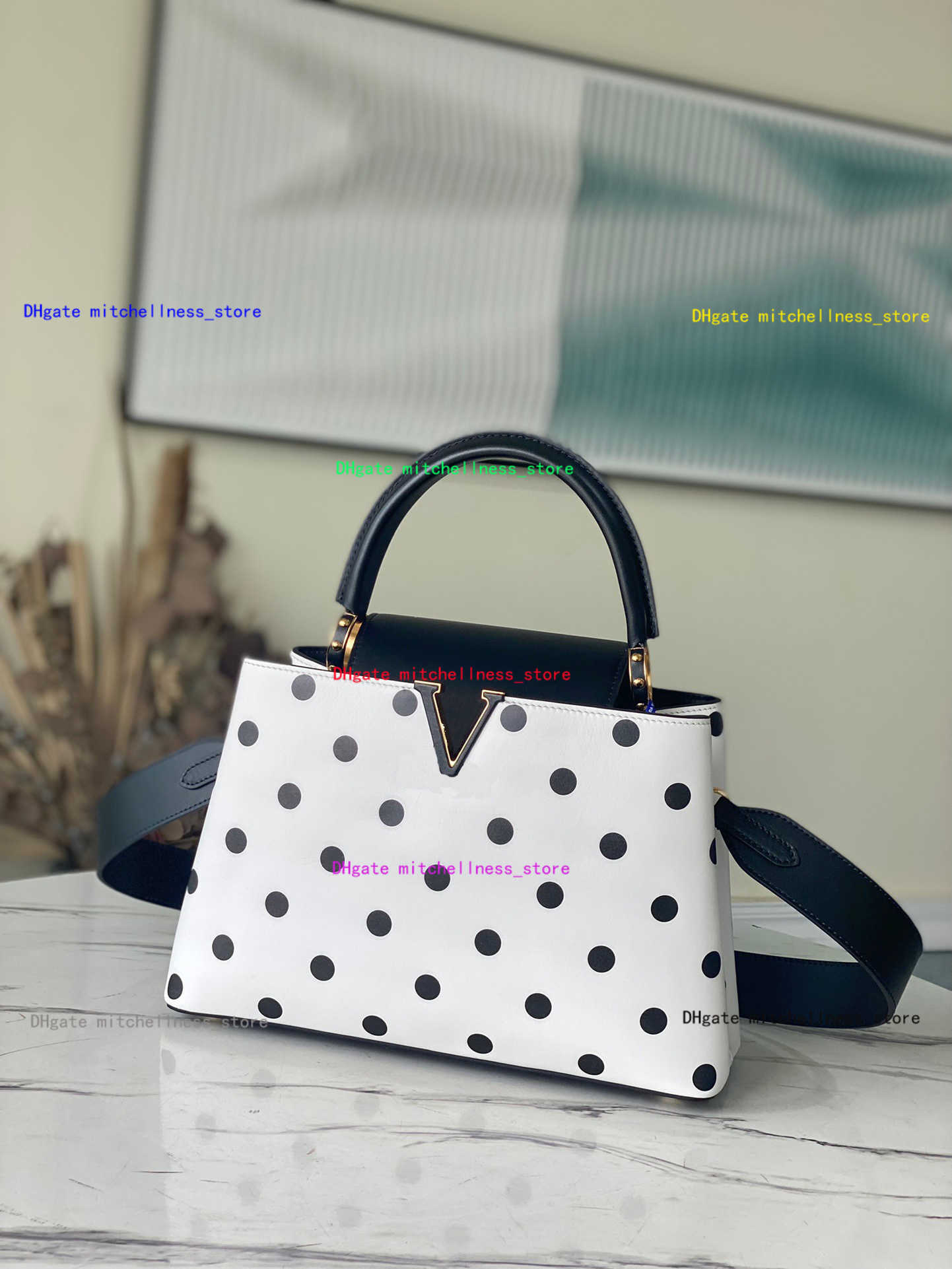 High Quality Luxurys Designers Bags Handbags Purses Woman Fashion Classic Capucines MM Shoulder Crossbody Bag, White#m20374
High Quality Luxurys Designers Bags Handbags Purses Woman Fashion Classic Capucines MM Shoulder Crossbody Bag, White#m20374