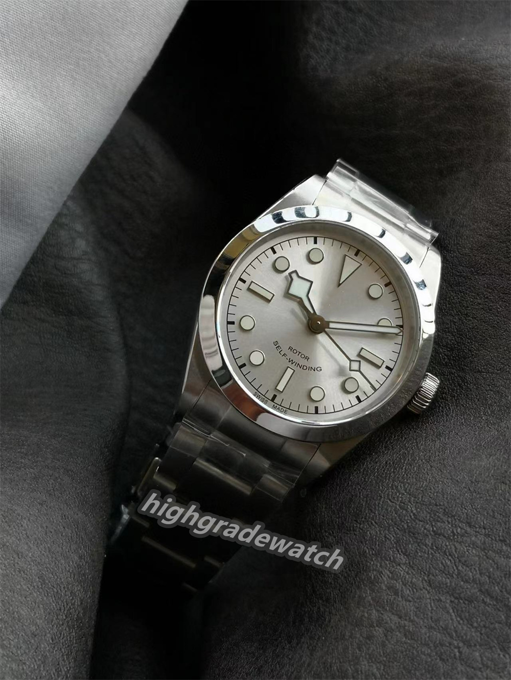 KRF mens watches watch 79500 V3 Super Luminova C1 luminous powder for improved circle isolation and fine grinding finish designer watches, As picture
KRF mens watches watch 79500 V3 Super Luminova C1 luminous powder for improved circle isolation and fine grinding finish designer watches, As picture