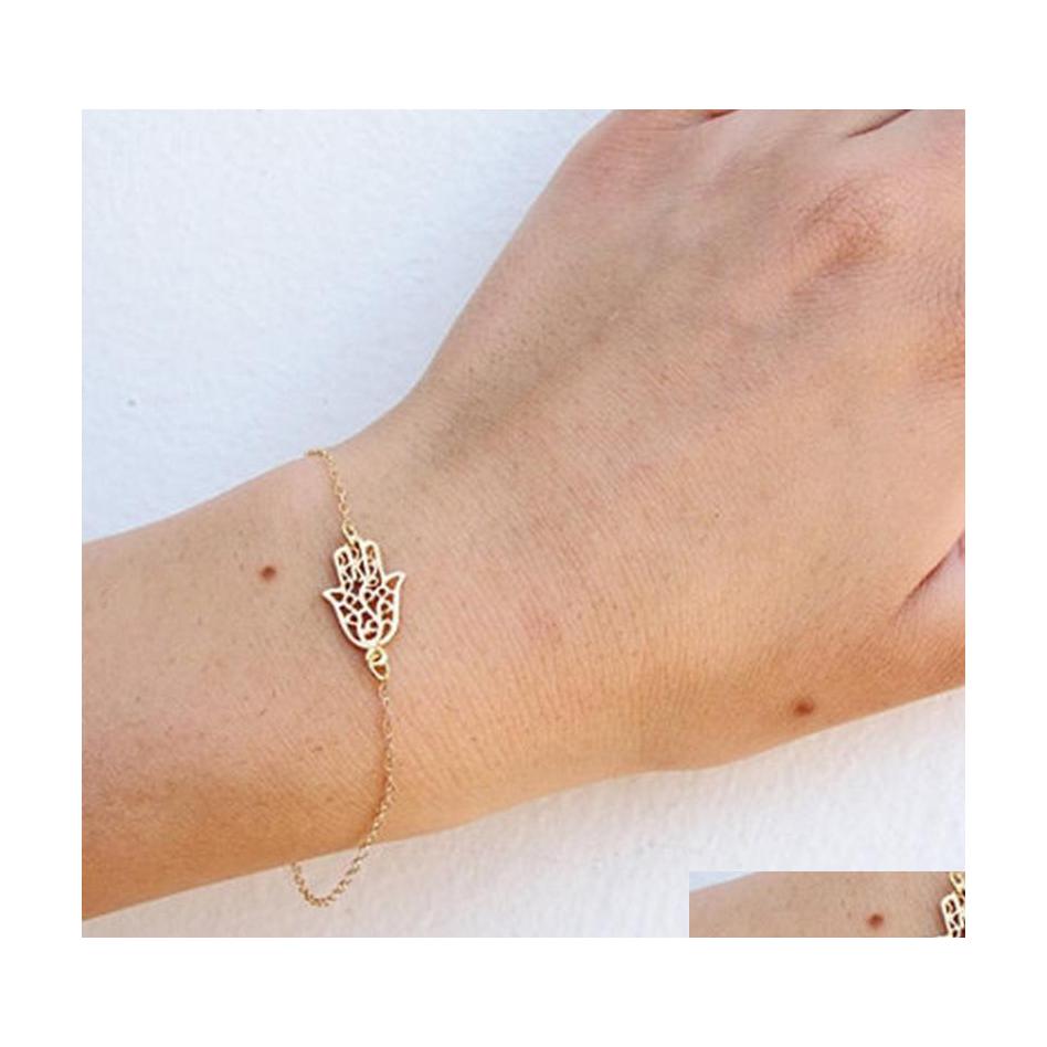 Charm Bracelets For Women Girl Jewelrys Hamsa Bracelet Palm Figure Luckyhat Drop Delivery Jewelry Dhuqh
Charm Bracelets For Women Girl Jewelrys Hamsa Bracelet Palm Figure Luckyhat Drop Delivery Jewelry Dhuqh