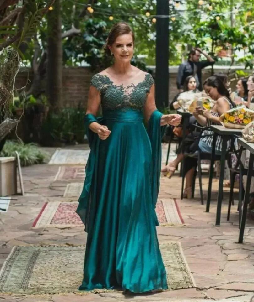 Hunter Dark Green Mother of the Bride Dresses with cape wrap Wedding Scoop Neck Lace Applique Evening Party Prom Gowns Groom Mom
Hunter Dark Green Mother of the Bride Dresses with cape wrap Wedding Scoop Neck Lace Applique Evening Party Prom Gowns Groom Mom
