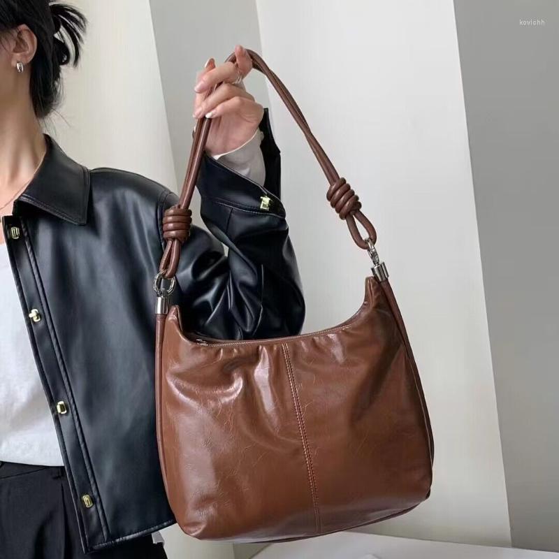 Evening Bags Oil Wax Soft Genuine Leather Handbag For Women 2023 Versatile Underarm Shoulder Bag Fashion Large Capacity Commuter Tote, Black
Evening Bags Oil Wax Soft Genuine Leather Handbag For Women 2023 Versatile Underarm Shoulder Bag Fashion Large Capacity Commuter Tote, Black