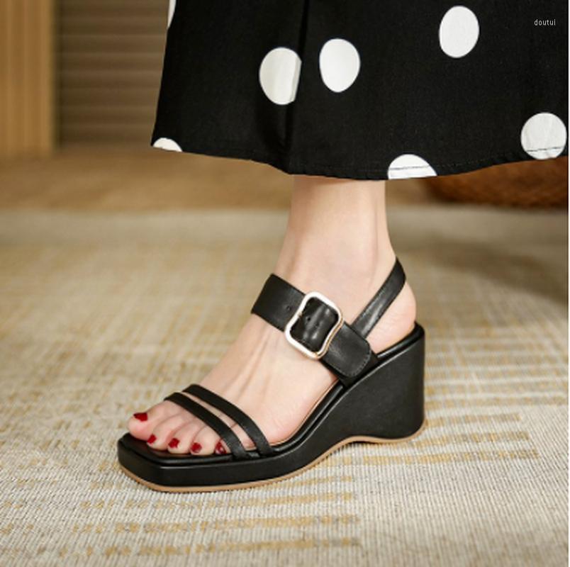Sandals Summer Style Women Leisure Solid Color Concise Comfortable Square Toe Officelady Genuine Leather Soft, Black
Sandals Summer Style Women Leisure Solid Color Concise Comfortable Square Toe Officelady Genuine Leather Soft, Black