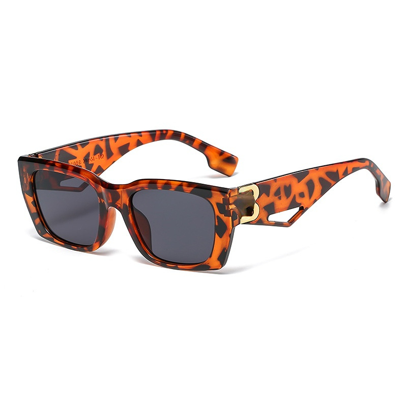 Classic Letters Foreign Trade Square Sunglasses Women's Sunglasses Irregular Glasses Legs Cutout Glasses Men
Classic Letters Foreign Trade Square Sunglasses Women's Sunglasses Irregular Glasses Legs Cutout Glasses Men