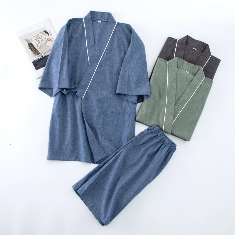 Men's Sleepwear Solid Color Japanese Mens Pajamas Spring and Summer Thin Cotton Shortsleeved Shorts Pajama Sets for Men Loose Homewear 230202, Blue
Men's Sleepwear Solid Color Japanese Mens Pajamas Spring and Summer Thin Cotton Shortsleeved Shorts Pajama Sets for Men Loose Homewear 230202, Blue