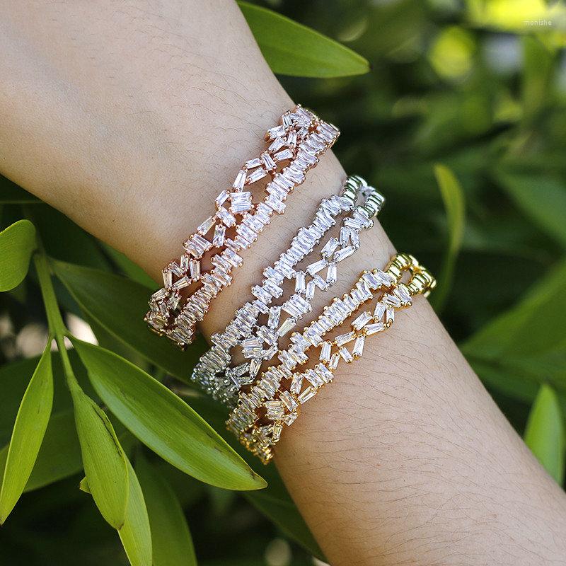 Bangle SINZRY Brand Irregular Cubic Zirconia Charm Bangles Lady Trendy Vintage CZ Geometry Cuff Girl Jewelry Gift
Bangle SINZRY Brand Irregular Cubic Zirconia Charm Bangles Lady Trendy Vintage CZ Geometry Cuff Girl Jewelry Gift