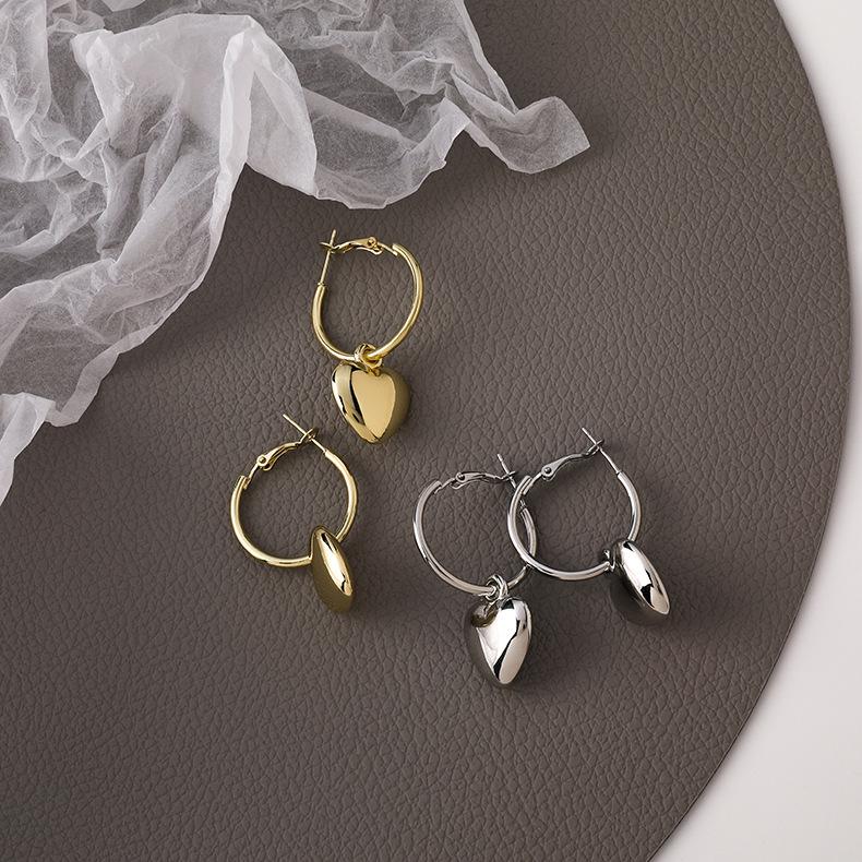 Dangle Earrings & Chandelier Meetvii Fashion Korean Heart Drop For Women Vintage Sweet Metal Hanging 2023 Trend Female JewelryDangle
Dangle Earrings & Chandelier Meetvii Fashion Korean Heart Drop For Women Vintage Sweet Metal Hanging 2023 Trend Female JewelryDangle