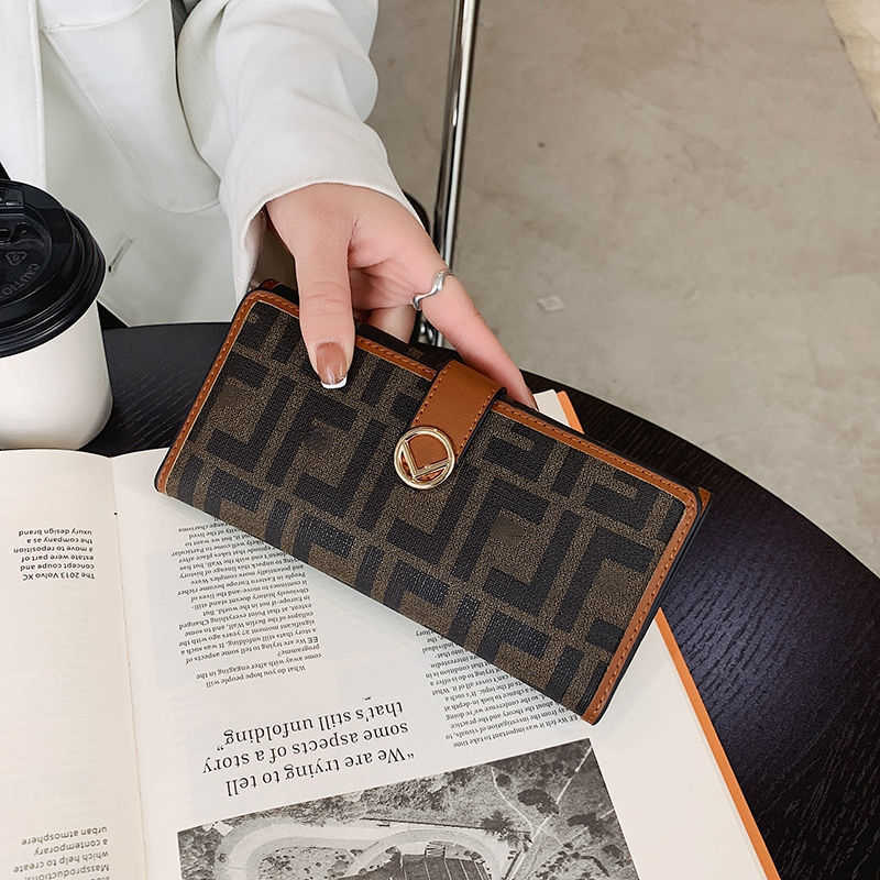 Fashion Designer Women Wallet Luxury Mini Coin Purse Folding Card bag Brown Clutch bags High Version Wallets, Long black
Fashion Designer Women Wallet Luxury Mini Coin Purse Folding Card bag Brown Clutch bags High Version Wallets, Long black