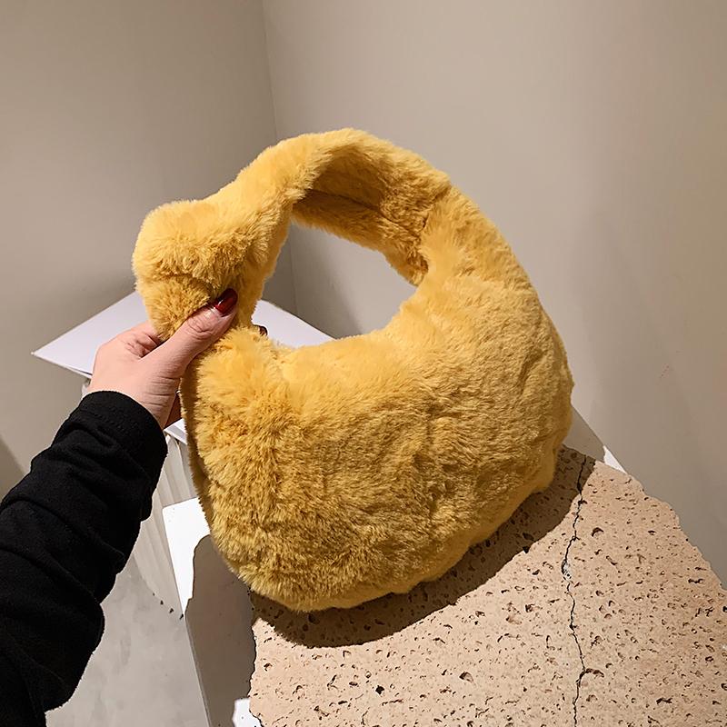 Evening Bags Niche Design Autumn/winter -selling Bag 2023 Female Ins Plush Fashion Handbag Width: 25cm, Khaki
Evening Bags Niche Design Autumn/winter -selling Bag 2023 Female Ins Plush Fashion Handbag Width: 25cm, Khaki