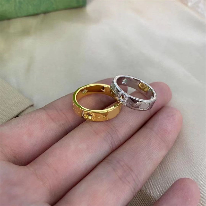 Unique mens rings plated gold designer ring luxury jewelry cjewelers trendy love anelli simple wedding promise retro unisex classic gift star hollows womens rings
Unique mens rings plated gold designer ring luxury jewelry cjewelers trendy love anelli simple wedding promise retro unisex classic gift star hollows womens rings