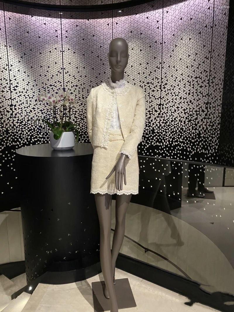 Women's Jackets Female Clothing Coats Winter Coat For Women 2023 Parkas Woman Clothes Heavy Lace Jacquard Beading, Beige
Women's Jackets Female Clothing Coats Winter Coat For Women 2023 Parkas Woman Clothes Heavy Lace Jacquard Beading, Beige