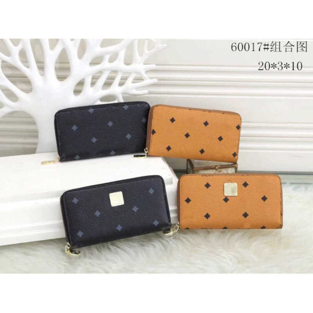 Medium length printed women's zipper fashionable zipper horizontal square zero wallet, Black
Medium length printed women's zipper fashionable zipper horizontal square zero wallet, Black