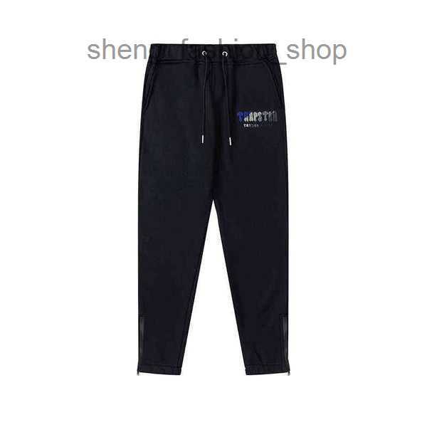 Men' Hoodies Sweatshirts 2022fw Trapstar Sports Suit Men Women Blue White Towel Embroidered Hoodie Sweatpants Plush Fitness Leisure 2 LMQC, Black hoodie
Men' Hoodies Sweatshirts 2022fw Trapstar Sports Suit Men Women Blue White Towel Embroidered Hoodie Sweatpants Plush Fitness Leisure 2 LMQC, Black hoodie