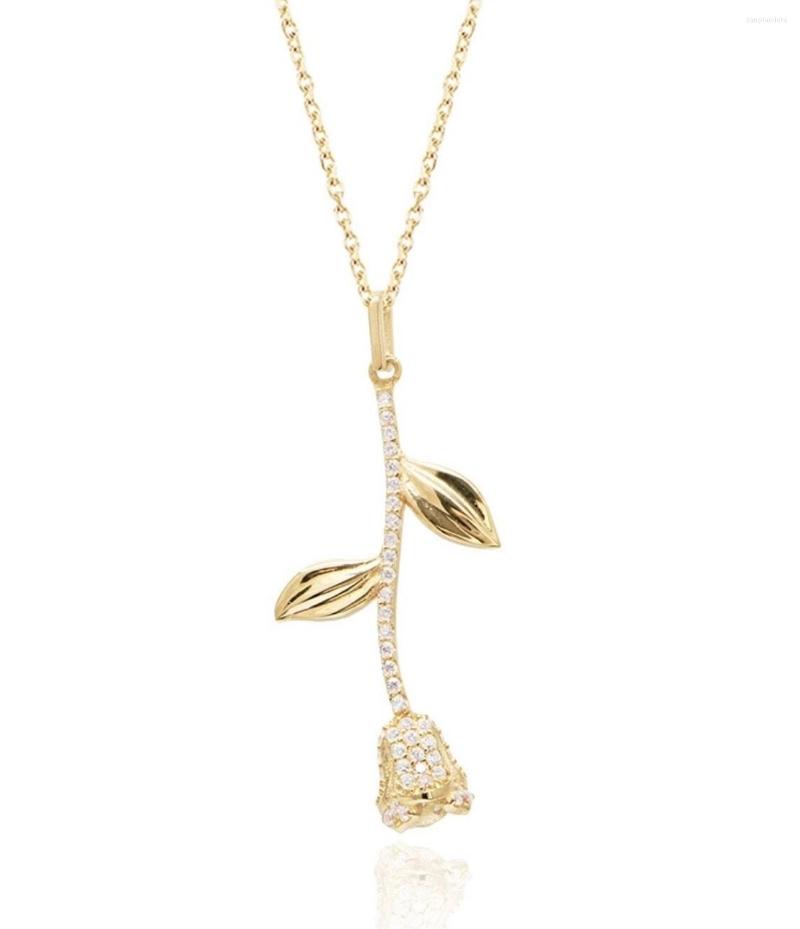 Chains Micro Pave Cz Metal Gold Color Rose Flower Pendant Necklace Valentine's Day Girlfriend Gift Jewelry Fashion
Chains Micro Pave Cz Metal Gold Color Rose Flower Pendant Necklace Valentine's Day Girlfriend Gift Jewelry Fashion