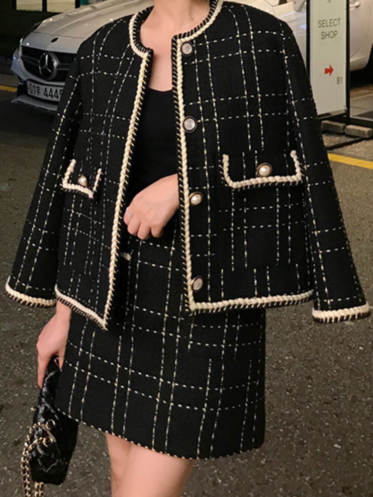 Two Piece Dress European Style Autumn Winter 2 Set Women Short Woolen Tweed Jacket Coat Bodycon Mini Skirt Outfits 230202, Black
Two Piece Dress European Style Autumn Winter 2 Set Women Short Woolen Tweed Jacket Coat Bodycon Mini Skirt Outfits 230202, Black