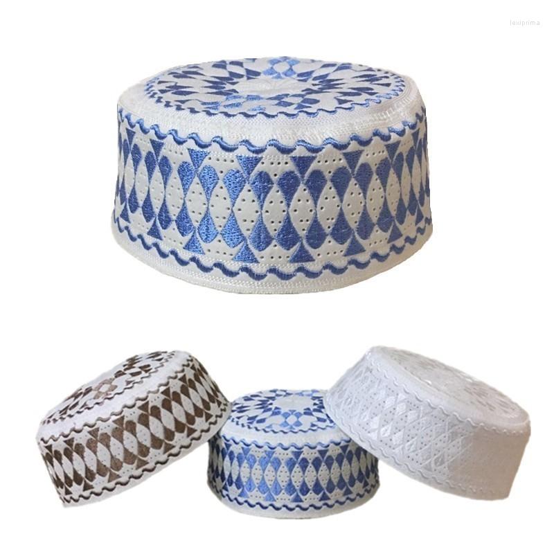 Ethnic Clothing 5 Piece Muslim Prayer Hats India Kufi Turban Men Islamic Cap Arabic Saudi Topi Islam Namaz Hijab Caps Veludo Satin Bonnet
Ethnic Clothing 5 Piece Muslim Prayer Hats India Kufi Turban Men Islamic Cap Arabic Saudi Topi Islam Namaz Hijab Caps Veludo Satin Bonnet