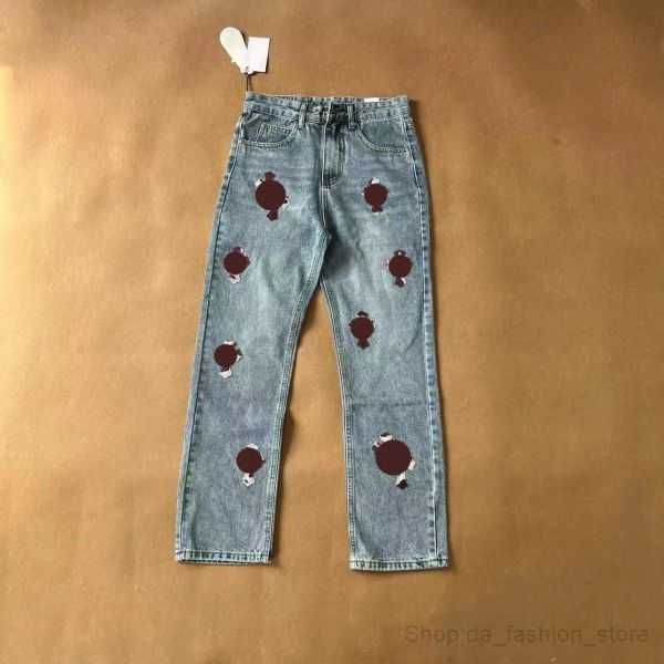 Print Designer Men Jeans Cross-skin Washed Jean Chromeheart with High Waist Mens Lovers Chromees Loose Rework Process Chrome 103size -36
Print Designer Men Jeans Cross-skin Washed Jean Chromeheart with High Waist Mens Lovers Chromees Loose Rework Process Chrome 103size -36