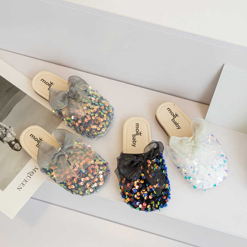 Slipper Girl's Slippers Mesh Sequins Cover Toe Glimmer Children Sliders Outdoor Flat Three Colors Dream 21-30 Summer Girl Sandals 0203, Beige
Slipper Girl's Slippers Mesh Sequins Cover Toe Glimmer Children Sliders Outdoor Flat Three Colors Dream 21-30 Summer Girl Sandals 0203, Beige