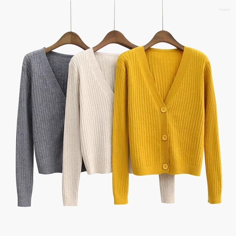 Women's Knits Korean Loose And Versatile V-neck Knitted Cardigan Autumn Sweater With Temperament Long Sleeve High Waist Short Small Coat, Green
Women's Knits Korean Loose And Versatile V-neck Knitted Cardigan Autumn Sweater With Temperament Long Sleeve High Waist Short Small Coat, Green