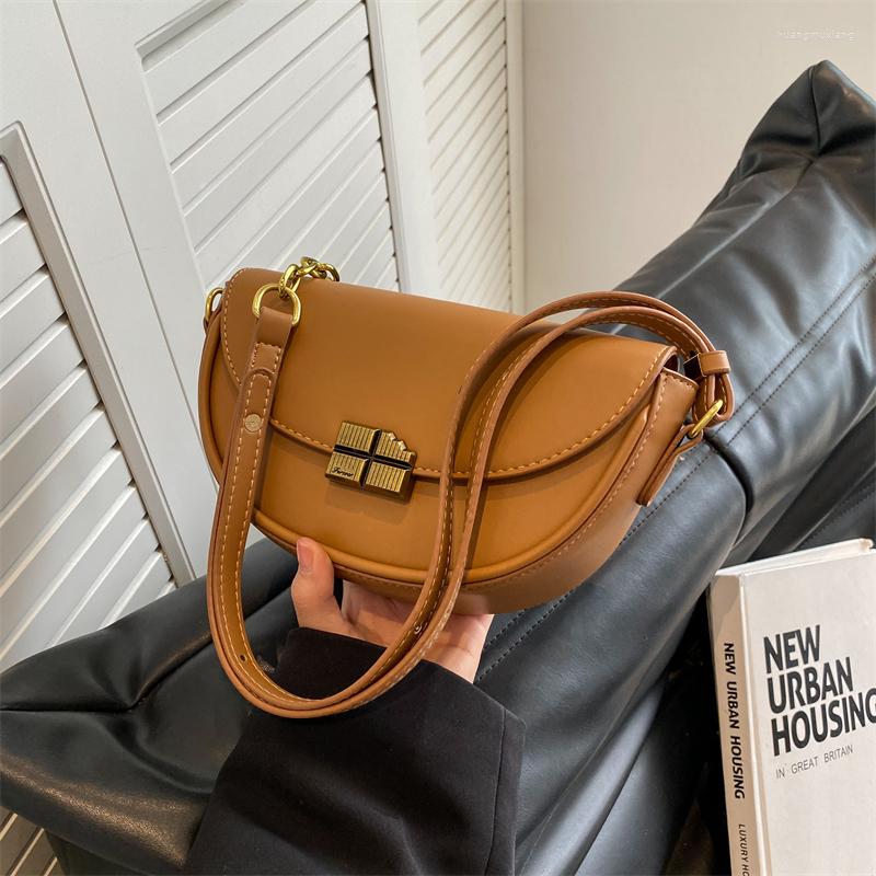 Evening Bags Solid Color For Women 2023 Trend Shoulder Crossbody Ladies Flap Handbags High Quality Leather Luxury Purses
Evening Bags Solid Color For Women 2023 Trend Shoulder Crossbody Ladies Flap Handbags High Quality Leather Luxury Purses