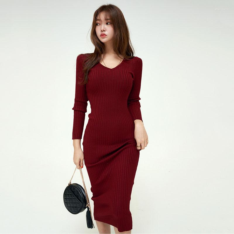 Casual Dresses Women Base Knit 2023 Korean Fashion Deep V-Neck Wrap Hip Slim Autumn Winter Ribbing Sweater Long Party Dress Black Robe
Casual Dresses Women Base Knit 2023 Korean Fashion Deep V-Neck Wrap Hip Slim Autumn Winter Ribbing Sweater Long Party Dress Black Robe