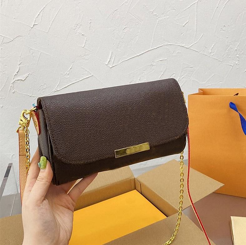 2022 Chain Crossbody Bags Enevelope Clutch Women Handbag Genuine Leather Long Strap Shoulder Bag High Quality Hardware Flap Handba KgDCW, 2_old flower
2022 Chain Crossbody Bags Enevelope Clutch Women Handbag Genuine Leather Long Strap Shoulder Bag High Quality Hardware Flap Handba KgDCW, 2_old flower