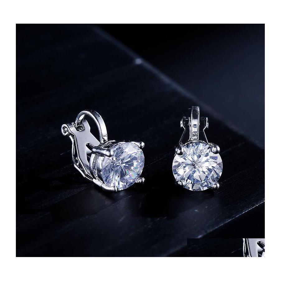 Stud Fashion 8 Colors Elegant Round Zircon Earrings Classic 3A Cubic Earring For Women Wedding Party Jewelry High Quality Drop Delive Otqnu
Stud Fashion 8 Colors Elegant Round Zircon Earrings Classic 3A Cubic Earring For Women Wedding Party Jewelry High Quality Drop Delive Otqnu