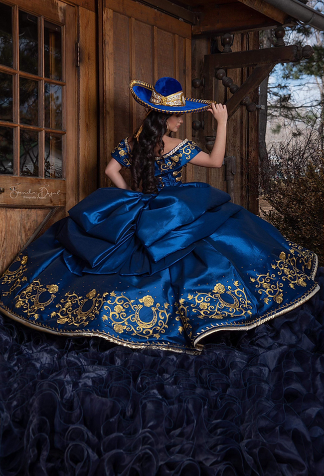 Charro Embroidered Blue Quinceanera Dresses Detachable Train Tiered Off Shoulder Bow Back Corset 15 Girls Party Prom Ball Gown