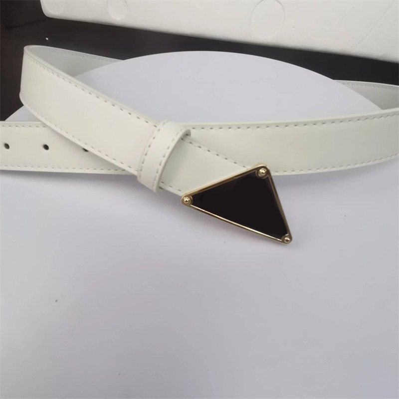 Casual luxury designer belts womens men leather belt famous letters ceinture lady dressy popular ornament jeans party black gold silver plated simple luxury belt, Free box packing
Casual luxury designer belts womens men leather belt famous letters ceinture lady dressy popular ornament jeans party black gold silver plated simple luxury belt, Free box packing