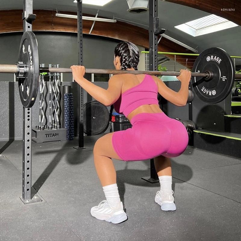 Active Sets European And American Products Seamless Yoga Set Women's Sports Slanted Shoulder Vest High Waist Hip Lift Fitness Shorts
Active Sets European And American Products Seamless Yoga Set Women's Sports Slanted Shoulder Vest High Waist Hip Lift Fitness Shorts