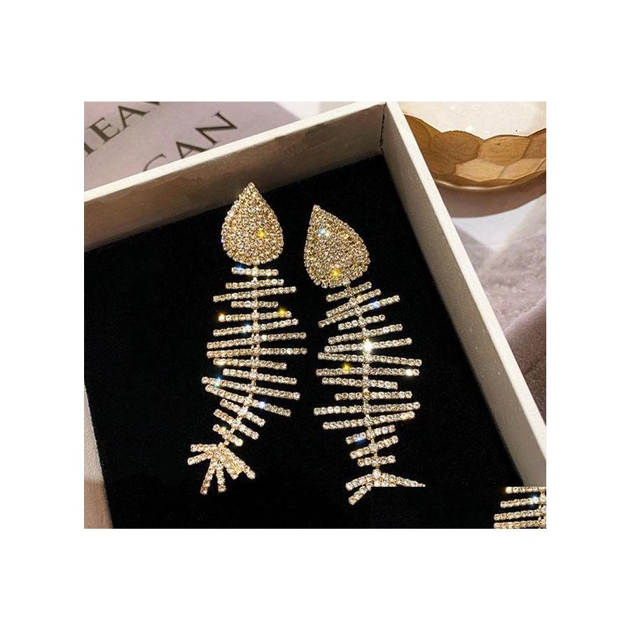 Dangle Chandelier Fashion Jewelry S925 Sier Needle Diamond Fish Bone Earrings Rhinstone Exaggerated Stud Drop Delivery Dhint
Dangle Chandelier Fashion Jewelry S925 Sier Needle Diamond Fish Bone Earrings Rhinstone Exaggerated Stud Drop Delivery Dhint