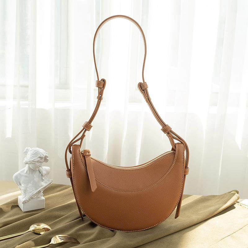 Classic tote bags womens designer bags luxury handbag crossbody half moon purse unisex zippy closure bolsas shopping big capacity one shoulder mens bag, Chalk textured
Classic tote bags womens designer bags luxury handbag crossbody half moon purse unisex zippy closure bolsas shopping big capacity one shoulder mens bag, Chalk textured