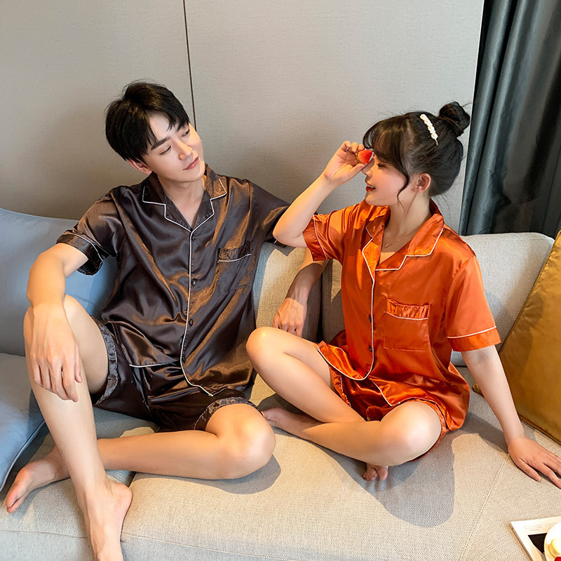 Men's Sleepwear Solid Color Silk Satin Pajamas Couple Set Short Button-Down Pyjamas Suit Pijama Women Men Loungewear Plus Size Pj 230202, Champagne
Men's Sleepwear Solid Color Silk Satin Pajamas Couple Set Short Button-Down Pyjamas Suit Pijama Women Men Loungewear Plus Size Pj 230202, Champagne