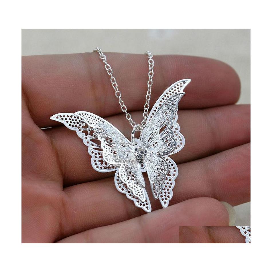 Pendant Necklaces Butterfly Necklace Jewelry Fashion Womens Beautifjewelry Chain Women Lovely Drop Delivery Pendants Dh0E9
Pendant Necklaces Butterfly Necklace Jewelry Fashion Womens Beautifjewelry Chain Women Lovely Drop Delivery Pendants Dh0E9