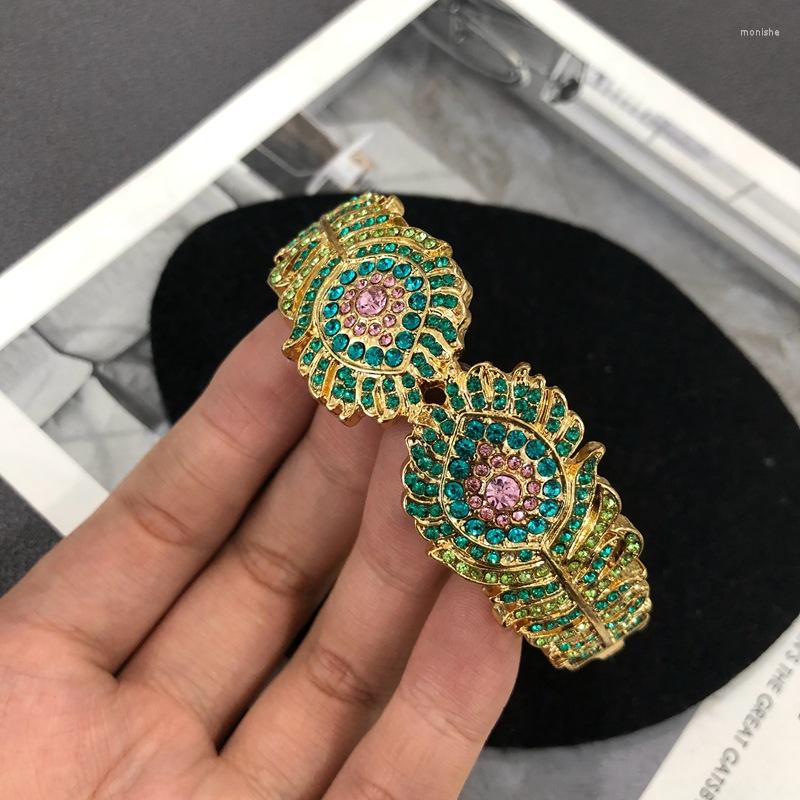 Bangle Light Luxury Electroplated Real Gold Color Open Spring Bracelet Feather Shape Graceful
Bangle Light Luxury Electroplated Real Gold Color Open Spring Bracelet Feather Shape Graceful
