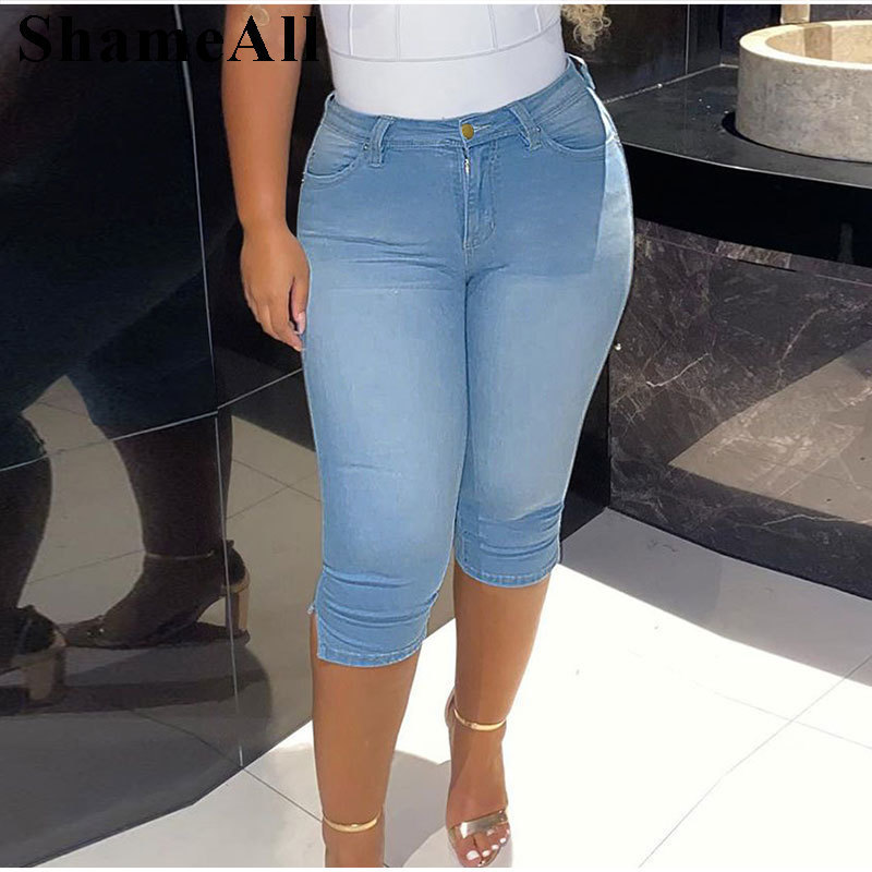 Women's Plus Size Pants Plus Size Vintage Mid Blue Stretchy Skinny Knee Length Distressed Mom Jeans Breeches Denim Jeggings Pant 3/4 Leggings Capris 5XL 230203, Light blue
Women's Plus Size Pants Plus Size Vintage Mid Blue Stretchy Skinny Knee Length Distressed Mom Jeans Breeches Denim Jeggings Pant 3/4 Leggings Capris 5XL 230203, Light blue