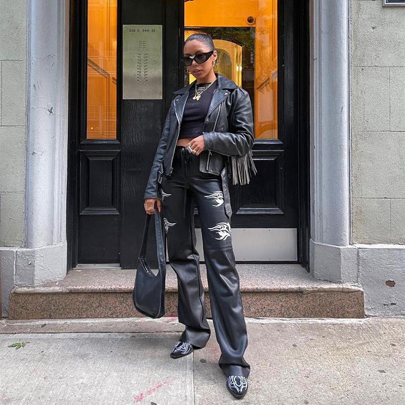 Women' Pants & Capris Streetwear Faux PU Leather Y2K Harajuku Grunge Punk High Waist Straight Black Goth Loose Women Trousers
Women' Pants & Capris Streetwear Faux PU Leather Y2K Harajuku Grunge Punk High Waist Straight Black Goth Loose Women Trousers