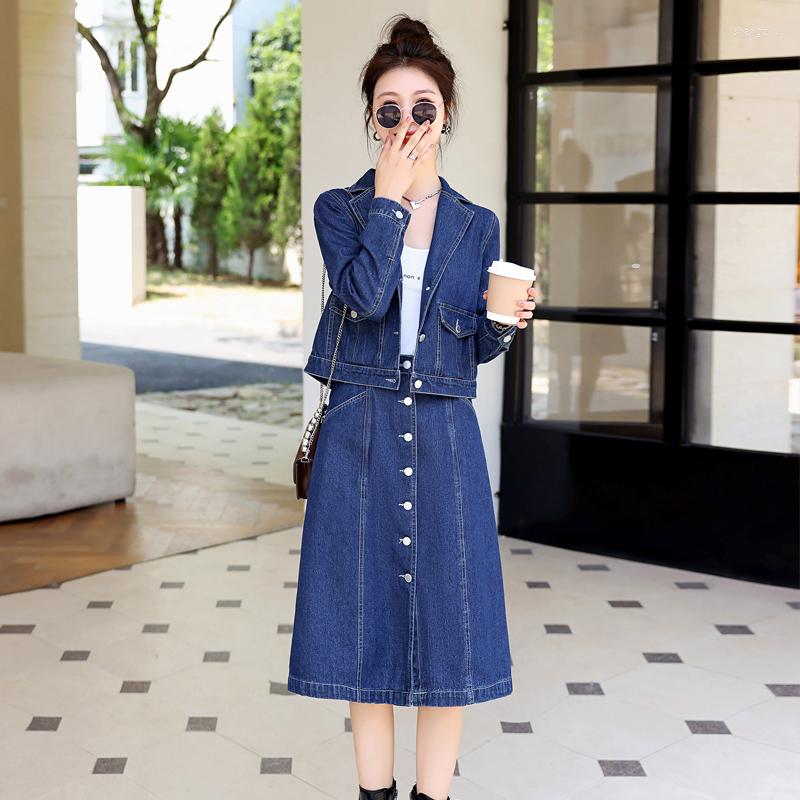 Casual Dresses The Cargo Fashionable Western Style Cowboy Two-piece Female 2023 Autumn Wear Bull-puncher Skirt Suit Big Yards Dress, Deep blue
Casual Dresses The Cargo Fashionable Western Style Cowboy Two-piece Female 2023 Autumn Wear Bull-puncher Skirt Suit Big Yards Dress, Deep blue