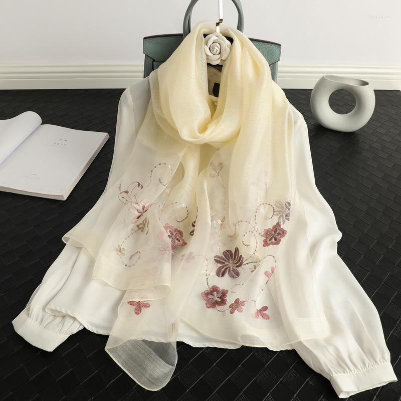 Scarves Silk Scarf Women's Spring And Autumn Versatile Fashion Thin Mulberry Embroidered Cheongsam Shawl
Scarves Silk Scarf Women's Spring And Autumn Versatile Fashion Thin Mulberry Embroidered Cheongsam Shawl