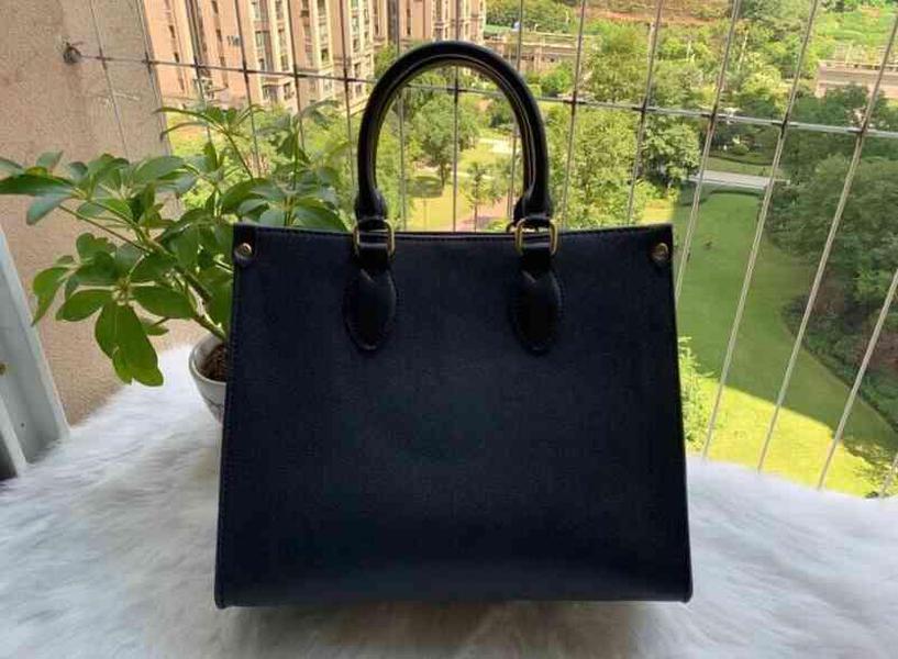 1-2Women Designers Handbag Tote Shoulder Clutch Bags on the Go Crossbody Shopping Bag Purses Letters Flowers Floral One Handle Wal Kw, Black
1-2Women Designers Handbag Tote Shoulder Clutch Bags on the Go Crossbody Shopping Bag Purses Letters Flowers Floral One Handle Wal Kw, Black