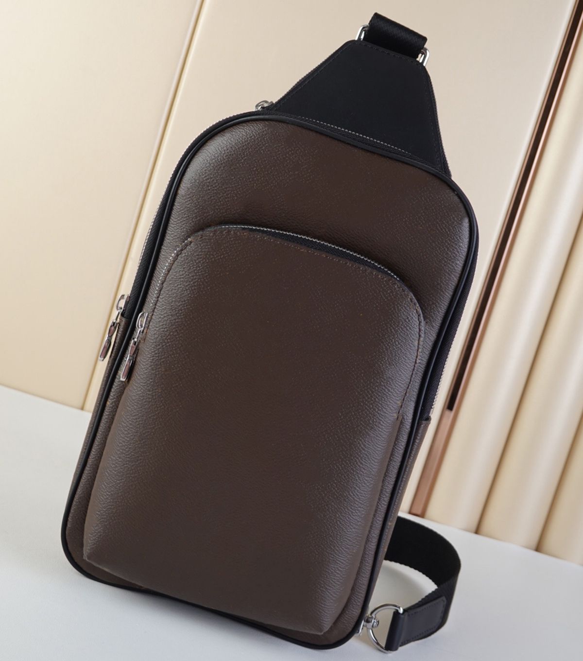 Avenue Sling Bag Luxurys Bumbag Designers Bags Leather Shoulder Bags Cross Body Purse fanny pack Chest pack designer handbags Chest bag Front zip pocket M46327, Black checked
Avenue Sling Bag Luxurys Bumbag Designers Bags Leather Shoulder Bags Cross Body Purse fanny pack Chest pack designer handbags Chest bag Front zip pocket M46327, Black checked