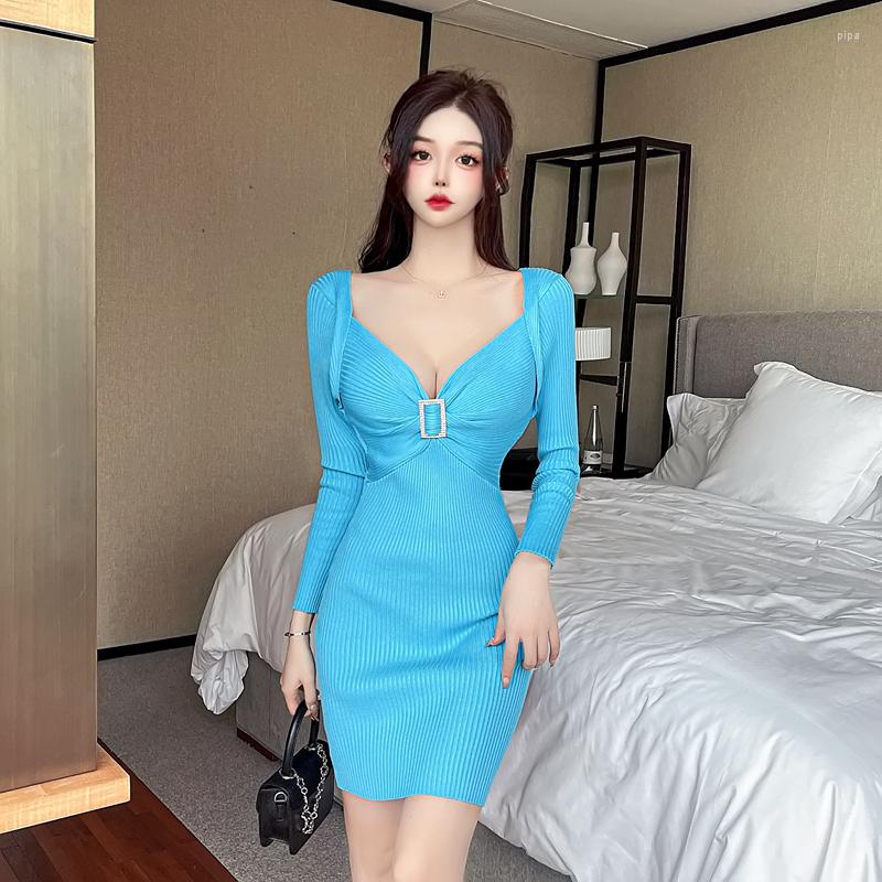 Casual Dresses 2023 Spring Sexy Deep V-Neck Knitted Party Dress Women Fashion Mini Lady High Waist Slim Vestidos Female, Black
Casual Dresses 2023 Spring Sexy Deep V-Neck Knitted Party Dress Women Fashion Mini Lady High Waist Slim Vestidos Female, Black