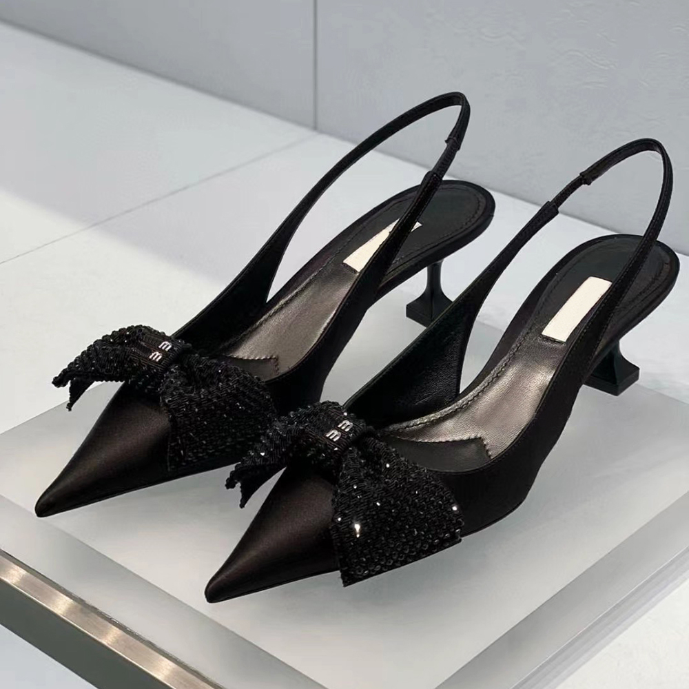 Rhinestone Bowtie sandals shoes Women's Pointed Toes Kitten Heel 6cm black shallow letter rhinestone decorative dress shoes Luxury Designer formal shoes
Rhinestone Bowtie sandals shoes Women's Pointed Toes Kitten Heel 6cm black shallow letter rhinestone decorative dress shoes Luxury Designer formal shoes