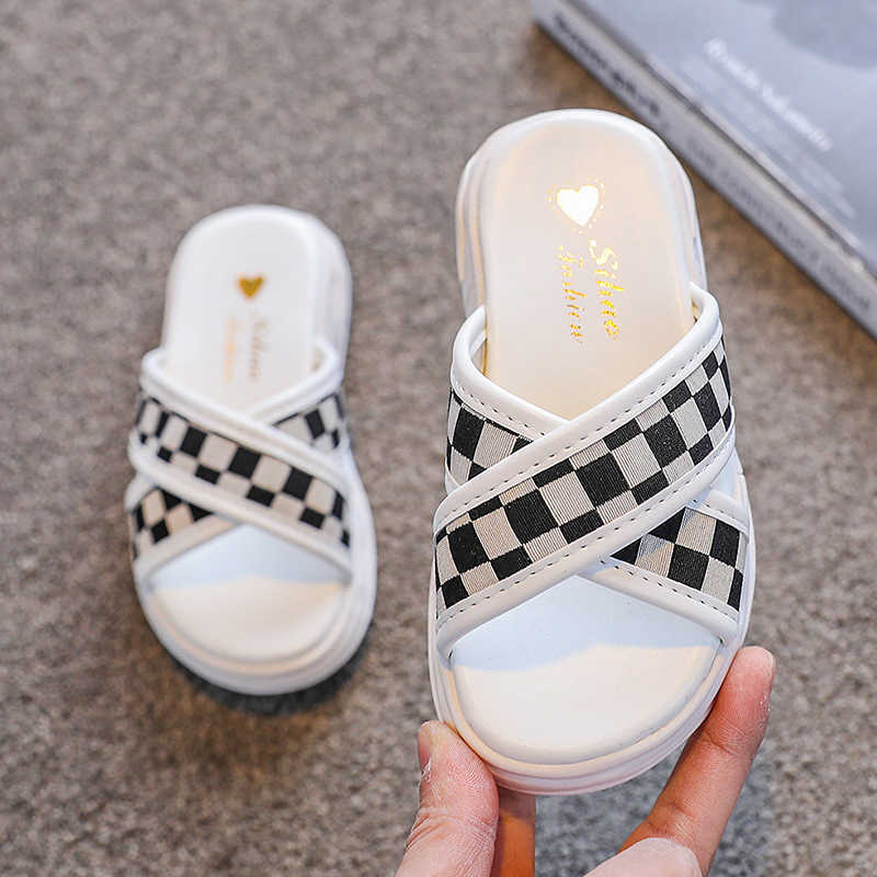 Slipper Kids Summer Outdoor Platform Girls Slippers Flip Flop 2022 INS Sandals Indoor Thick Sole Ytmtloy Zapatillas Mujer Casa Beach 0203, Green
Slipper Kids Summer Outdoor Platform Girls Slippers Flip Flop 2022 INS Sandals Indoor Thick Sole Ytmtloy Zapatillas Mujer Casa Beach 0203, Green