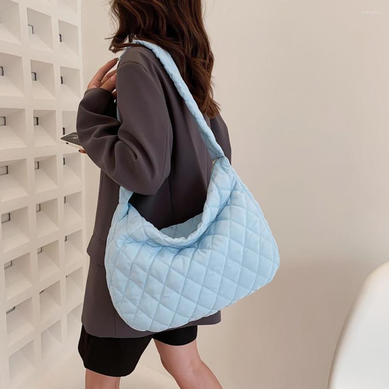 Evening Bags Fashion Women Shopper Bag Large Capacity Underarm Rhombus Pattern Top-handle Solid Portable Armpit Travel Handbags, Black
Evening Bags Fashion Women Shopper Bag Large Capacity Underarm Rhombus Pattern Top-handle Solid Portable Armpit Travel Handbags, Black