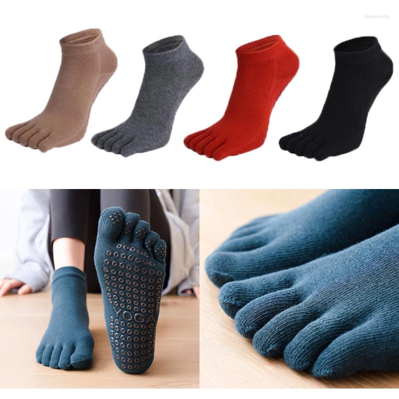Athletic Socks High Quality Women Pilates Anti-Slip Breathable Backless Yoga Five Toes Slipper Ballet Dance For Fitness Gym, Gray
Athletic Socks High Quality Women Pilates Anti-Slip Breathable Backless Yoga Five Toes Slipper Ballet Dance For Fitness Gym, Gray